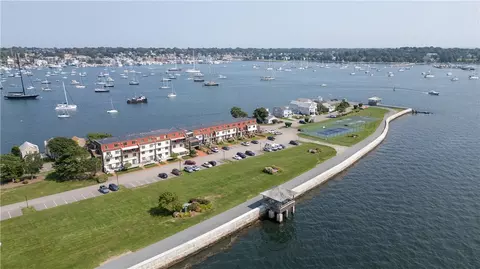 212 America Way, Newport, RI 02840