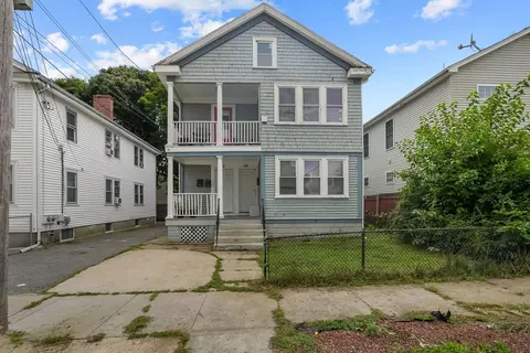 42 Leah St, Providence, RI 02908