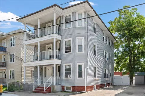 136 Anthony Ave, Pawtucket, RI 02860