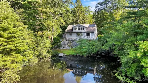 54 Pine Ledge Rd, Glocester, RI 02814