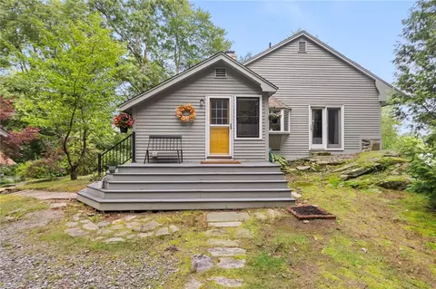 54 Pine Ledge Rd, Glocester, RI 02814 photo 8