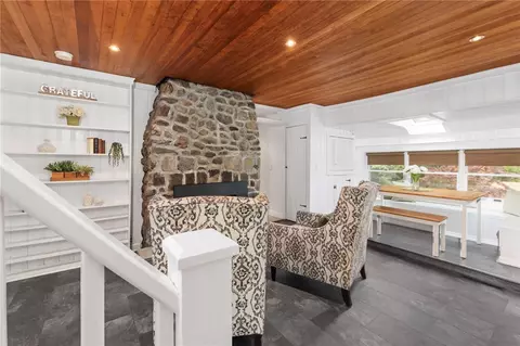 54 Pine Ledge Rd, Glocester, RI 02814 photo 12