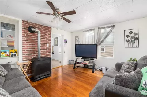 24 Sweet Ave, Woonsocket, RI 02895 photo 20