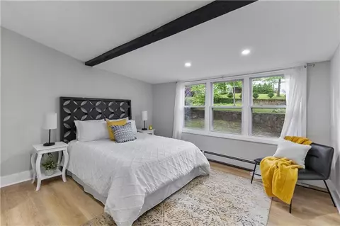 Bedroom - 34 Pine Ave, Coventry, RI 02816 photo 6 of 9