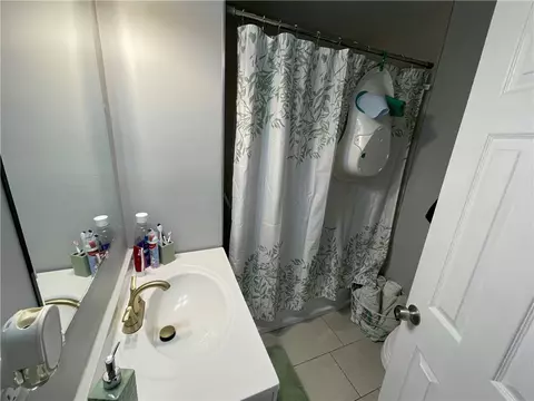 89 Chester St, Woonsocket, RI 02895 photo 12
