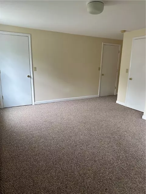 8 Winthrop Rd, Warwick, RI 02888 photo 20