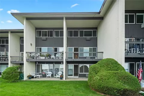 400 Narragansett Pkwy #EI1, Warwick, RI 02888