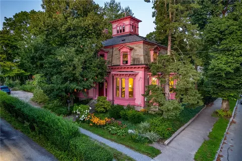 168 Cypress St, Providence, RI 02906
