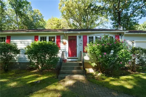 55 Irene St, Warwick, RI 02886