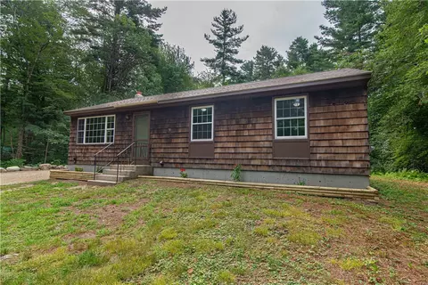 1884 Snake Hill Rd, Glocester, RI 02814