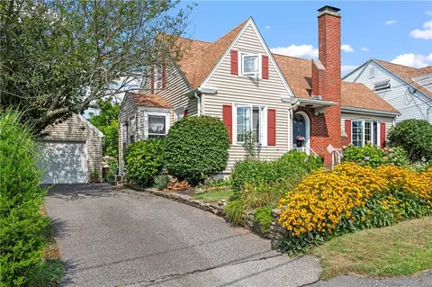 Exterior - 280 Nursery Ave, Woonsocket, RI 02895 photo 3 of 8