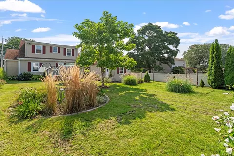 Exterior - 280 Nursery Ave, Woonsocket, RI 02895 photo 5 of 8