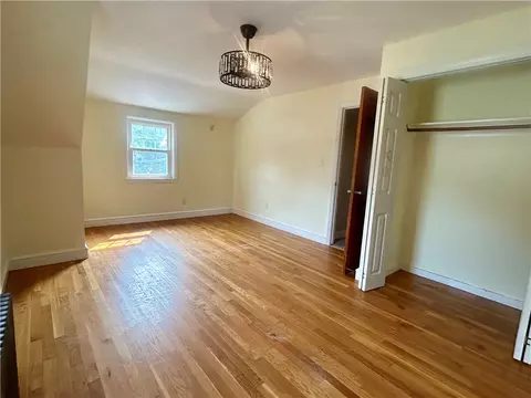 Bedroom - 78 Natick Ave, Warwick, RI 02886 photo 4 of 4