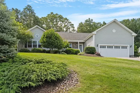 Exterior - 62 Gauthier Dr, Woonsocket, RI 02895 photo 2 of 11