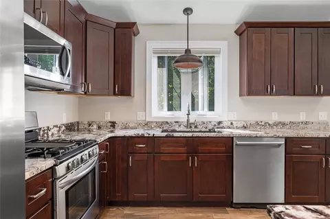 Kitchen - 62 Gauthier Dr, Woonsocket, RI 02895 photo 3 of 4