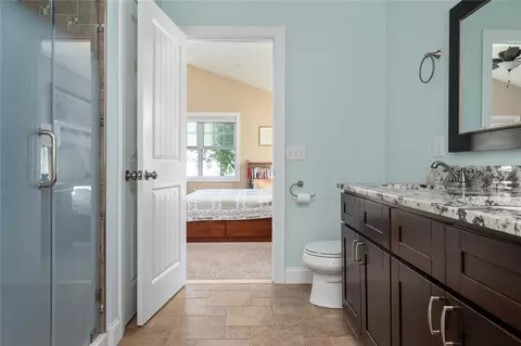 Bath - 62 Gauthier Dr, Woonsocket, RI 02895 photo 4 of 5