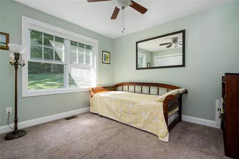 Bedroom - 62 Gauthier Dr, Woonsocket, RI 02895 photo 4 of 6