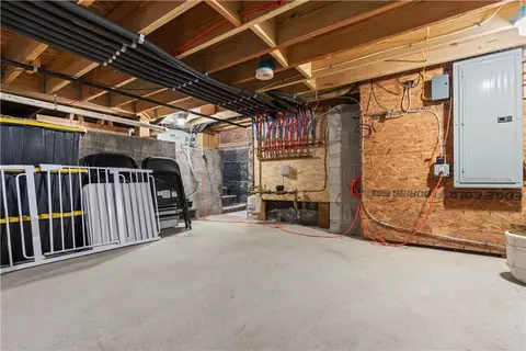 8 Sixth St, Warren, RI 02885 photo 38