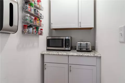 8 Sixth St, Warren, RI 02885 photo 12