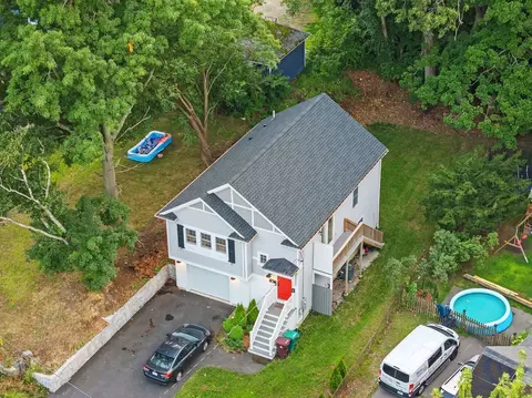 201 Transit St, Woonsocket, RI 02895 photo 3