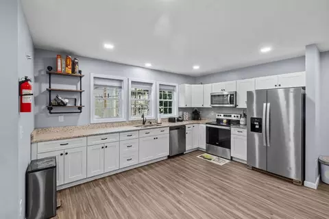 201 Transit St, Woonsocket, RI 02895 photo 13