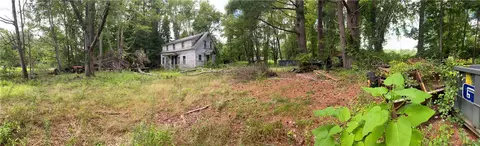 1277 Snake Hill Rd, Glocester, RI 02857