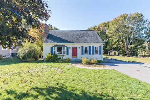 19 Shady Lea Rd, North Kingstown, RI 02852