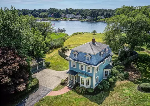 80 New Meadow Rd, Barrington, RI 02806