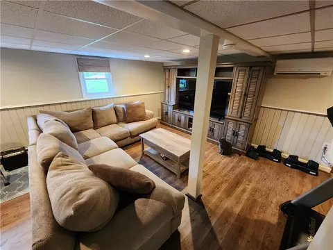 Living - 10 Robin Way, Westerly, RI 02891 photo 1 of 1