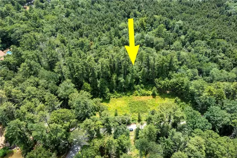 393 Jingle Valley Rd, South Kingstown, RI 02892