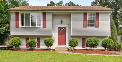 117 Northup St, Warwick, RI 02889