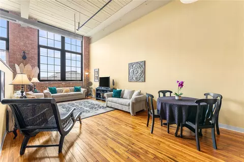 685 Social St #204, Woonsocket, RI 02895 photo 4