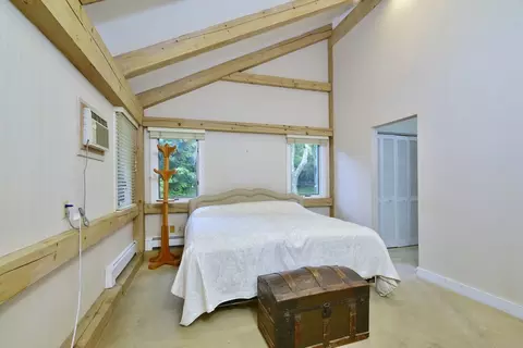 40 W Main Rd, Little Compton, RI 02837 photo 11