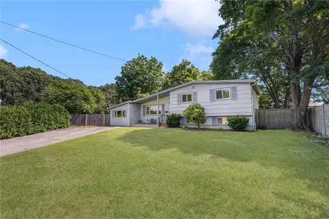 6 Shamrock Dr, Warwick, RI 02886 photo 43