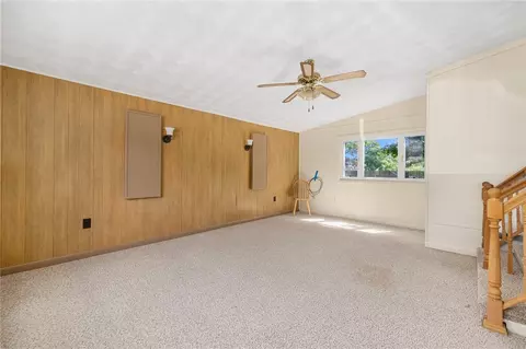6 Shamrock Dr, Warwick, RI 02886 photo 6
