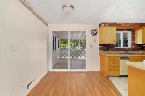 6 Shamrock Dr, Warwick, RI 02886 photo 13