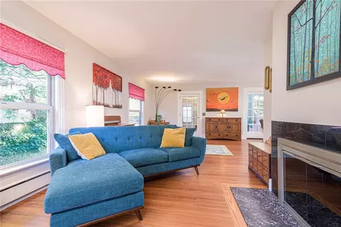 Living - 22 Park Ave, Westerly, RI 02891 photo 3 of 7