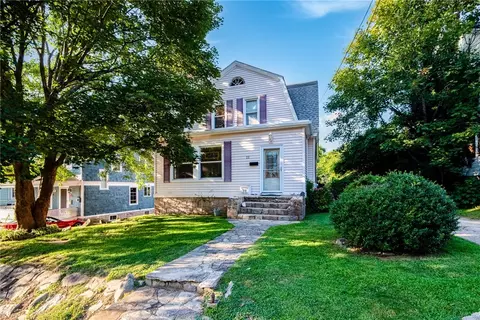 Exterior - 22 Park Ave, Westerly, RI 02891 photo 2 of 5