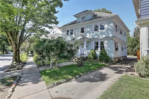 1004 Hope St, Providence, RI 02906