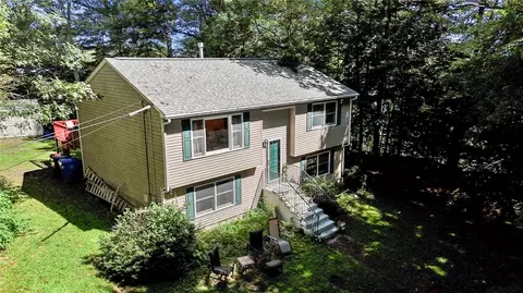 107 Gough Ave, West Warwick, RI 02893