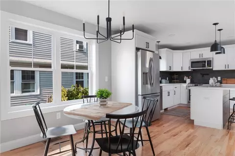 51 Harold St, Warwick, RI 02888 photo 7