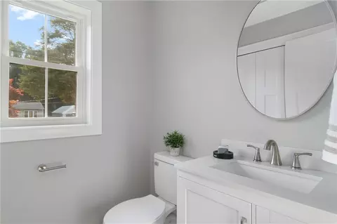 51 Harold St, Warwick, RI 02888 photo 11