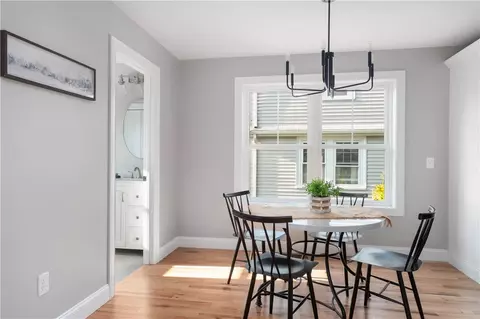 51 Harold St, Warwick, RI 02888 photo 10
