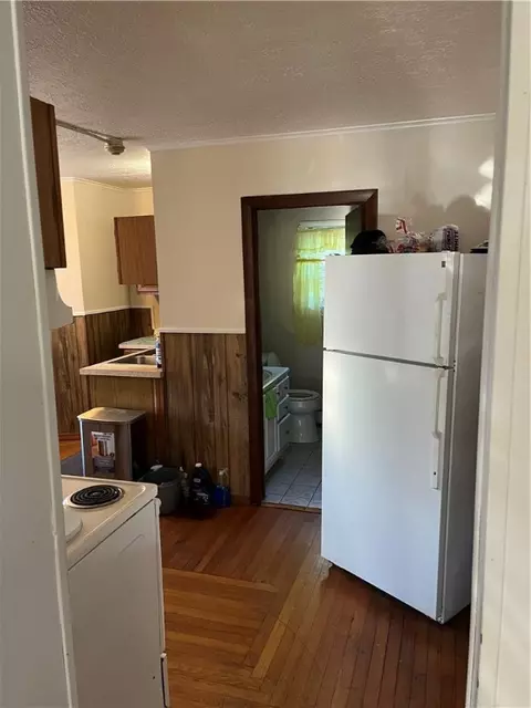 663 Bernon St, Woonsocket, RI 02895 photo 42
