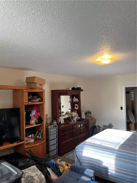 663 Bernon St, Woonsocket, RI 02895 photo 30