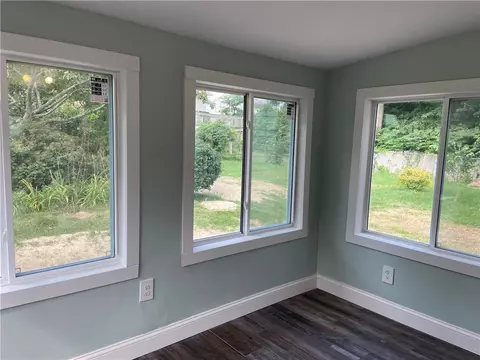 Other - 5 Canfield Ct, Warwick, RI 02889 photo 6 of 9