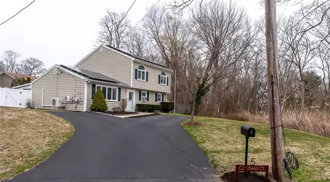 Exterior - 5 Canfield Ct, Warwick, RI 02889 photo 6 of 6