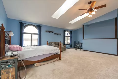 Bedroom - 5 Canfield Ct, Warwick, RI 02889 photo 6 of 7