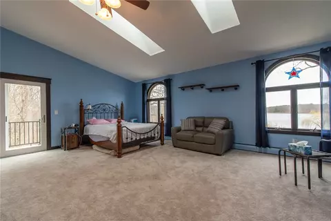 Bedroom - 5 Canfield Ct, Warwick, RI 02889 photo 5 of 7