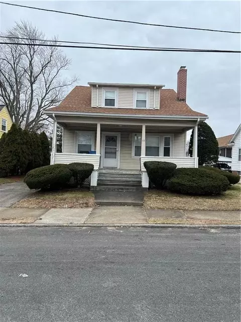 15 Brandon Rd, Cranston, RI 02910